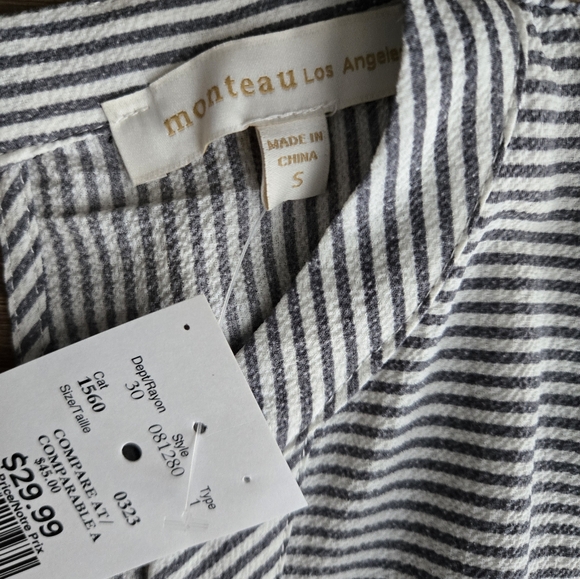 (S) Jumpsuit/Romper - Picture 5 of 6